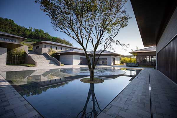 径山竹茶园墓地选购要点：环境、价格与服务的全面分析 